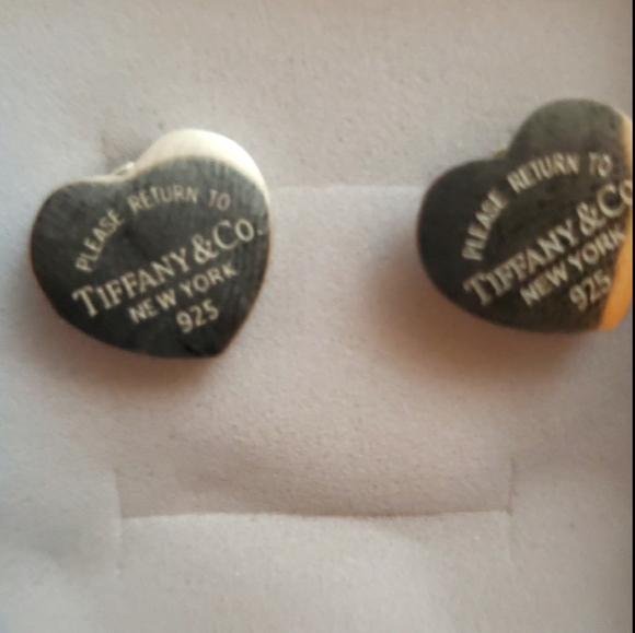 Tiffany & Co. Jewelry - Tiffany Heart earrings silver